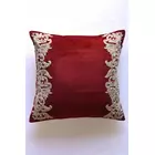 Juego de 2 fundas de cojín bordadas | Granate y blanco roto | Terciopelo y seda flameada | 40,6 x 40,6 cm